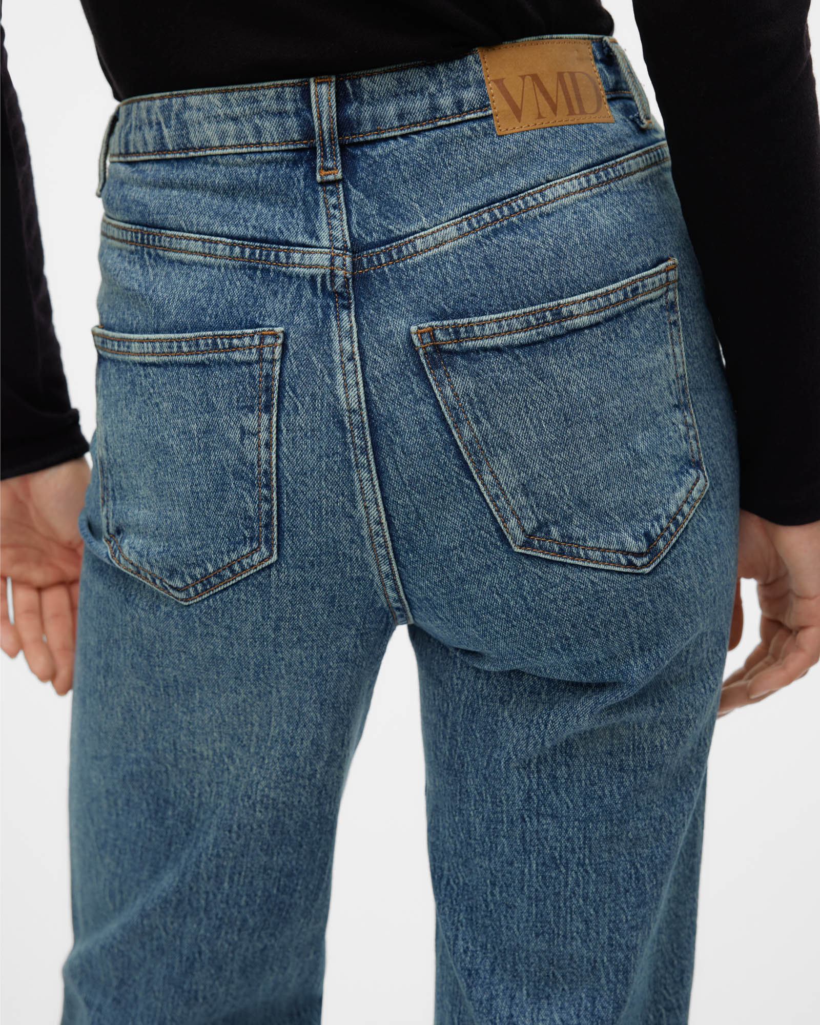 VMTESSA STRAIGHT JEANS